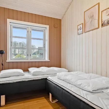 4 Bedroom In Aabenraa Casa de Férias *